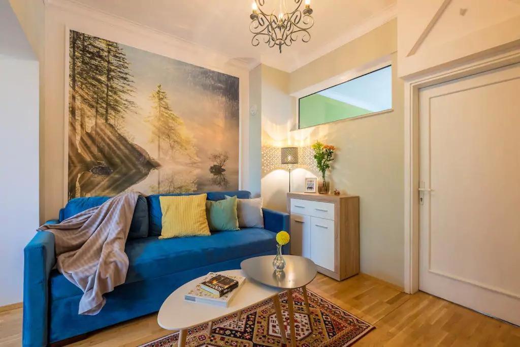 Funky Fresh Place In The Heart Of Sofia Esterno foto