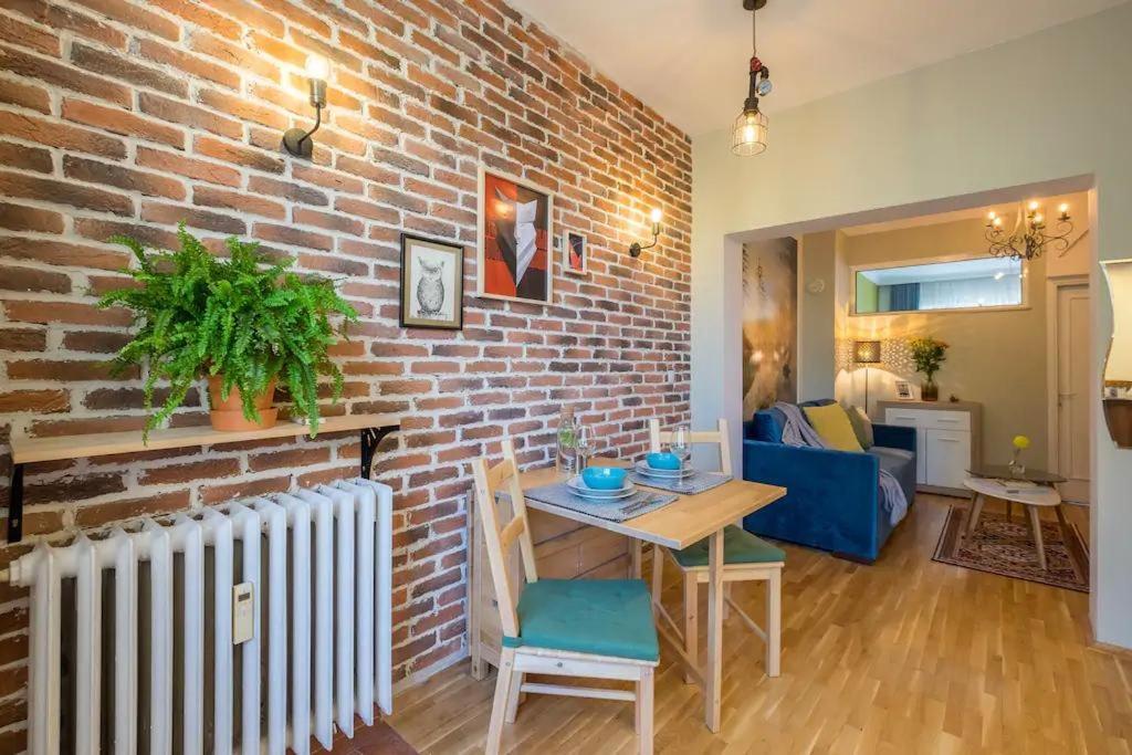Funky Fresh Place In The Heart Of Sofia Esterno foto